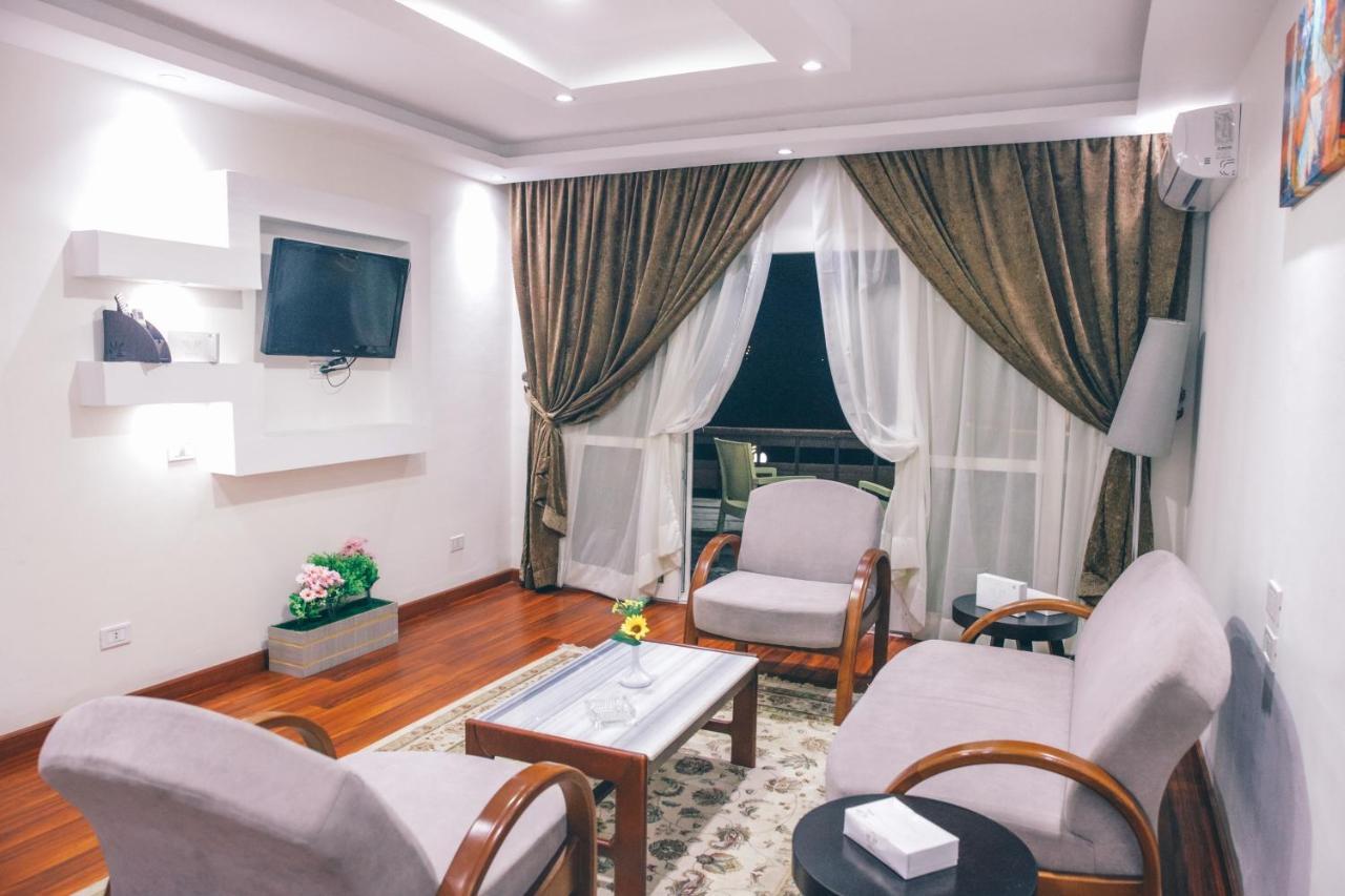 Jewel Maadi Cabins And Club Каир Экстерьер фото