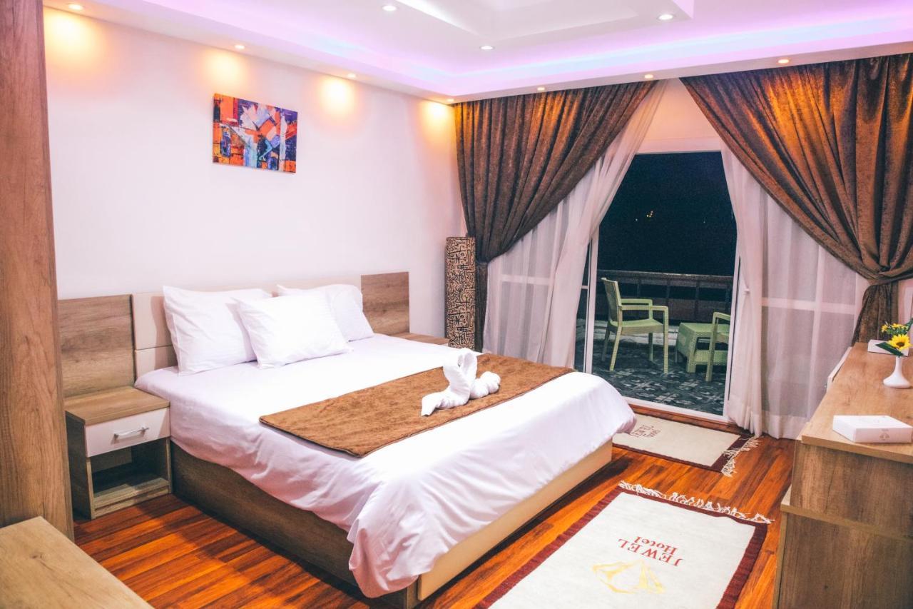 Jewel Maadi Cabins And Club Каир Экстерьер фото