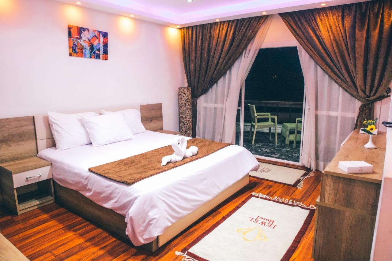 Jewel Maadi Cabins And Club Каир Экстерьер фото